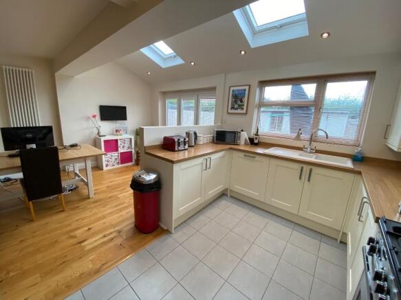 Kitchen/Diner/Family