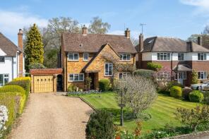 Leacroft, Rambling Way, Potten End, Berkhamsted HP4 2SF