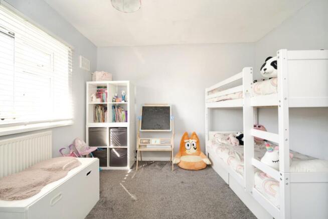 2 bed Terraced for sale Image 8