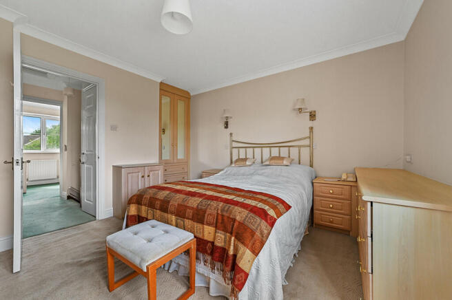 Photo 11
