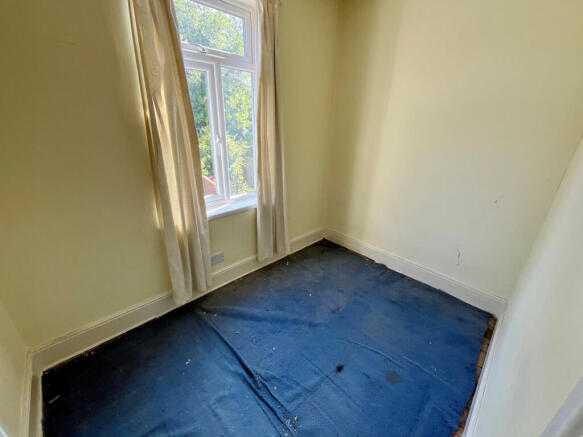 3 bed Terraced for sale Image 8