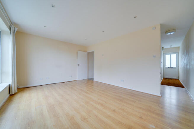 8 Virginia Way, S...