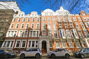 Flat 10, 17 20, Embankment Gardens, London SW3 4LW