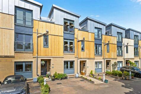 10 Esk Point, Dalkeith, EH22 1HW