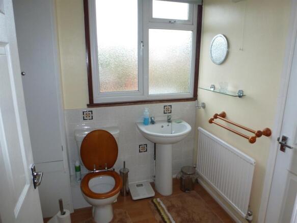 Photo 3