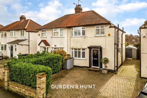 Maida Avenue, Chingford, E4