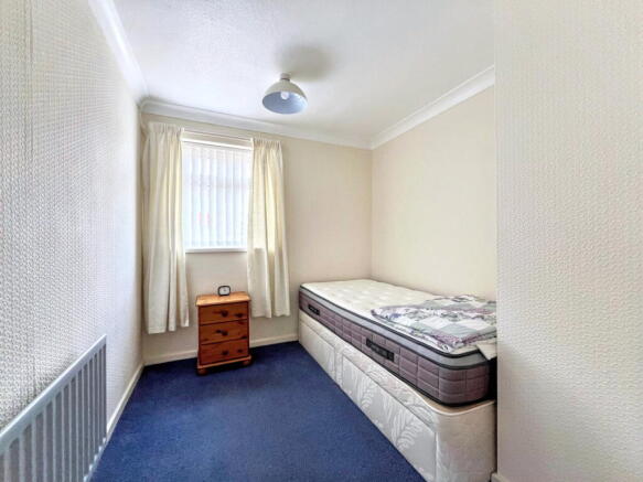 2 bed Semi-Detached Bungalow for sale Image 5