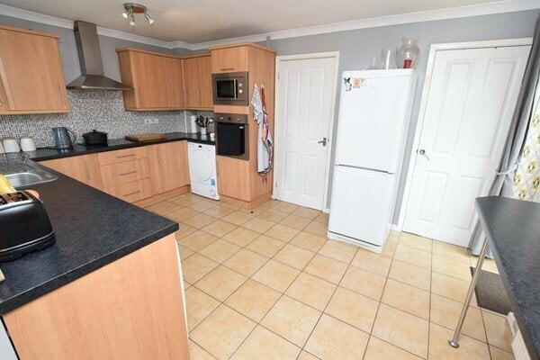 breakfast/kitchen
