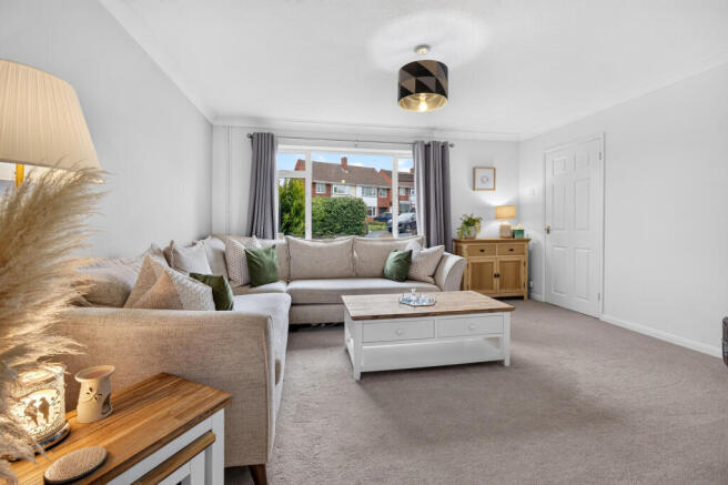 Living Room (2)