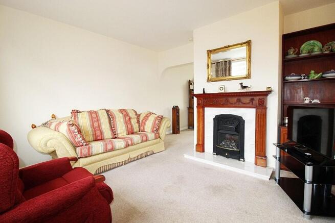 3 bed Semi-Detached for sale Image 6