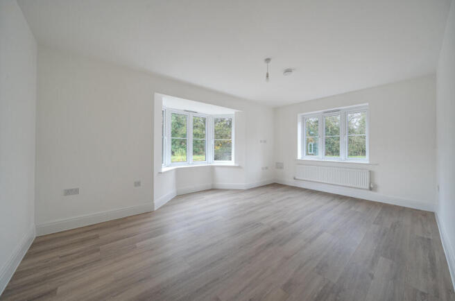 1388547-15-693829...