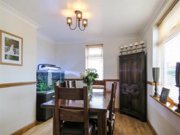 Dining Room.JPG