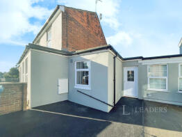 125, Bramford Lane, Ipswich IP1 4DH