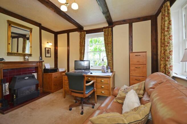Photo 6