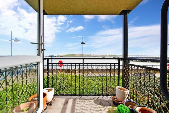 Balcony / Terrace