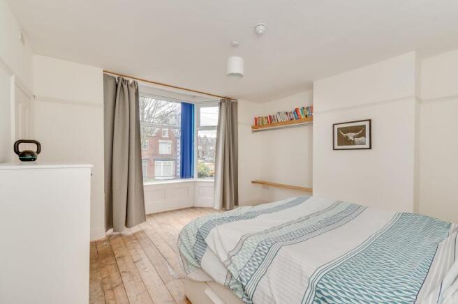 6 bed Terraced for sale Image 9
