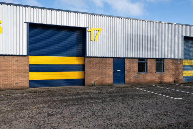 Unit 17 Guildhall Ind Est 003.jpg