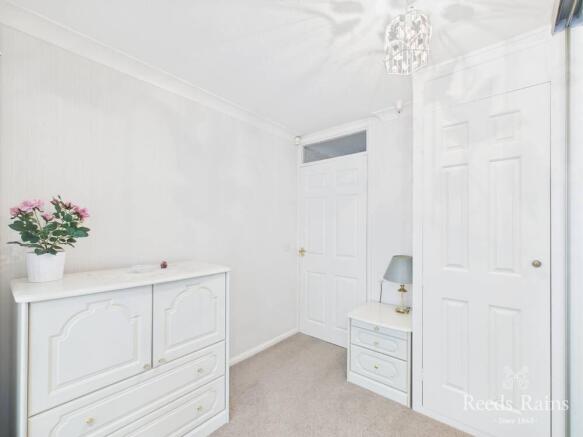 2 bed Bungalow for sale Image 11