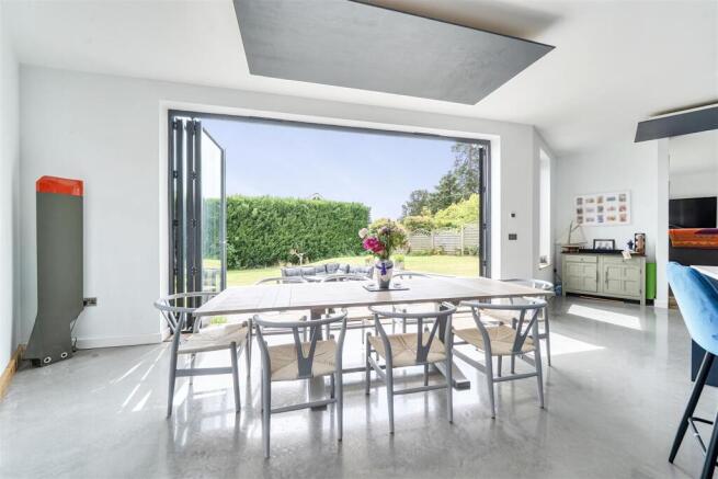 Kitchen/Dining room