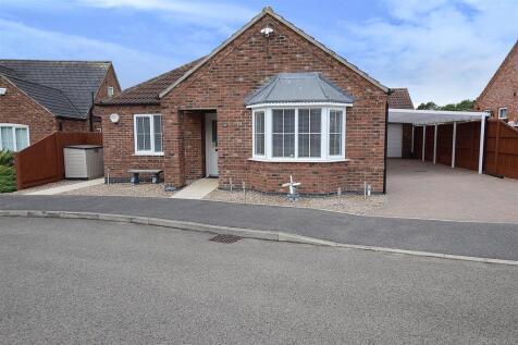 18 Mill Close, Roughton Moor, Woodhall Spa