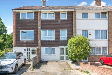 Mead Way, Bromley, BR2