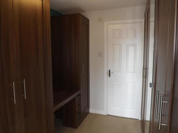 DRESSING ROOM