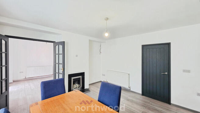 3 bed Semi-Detached for sale Image 7