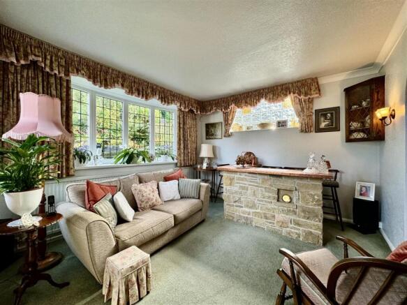 3 bed Semi-Detached for sale Image 12