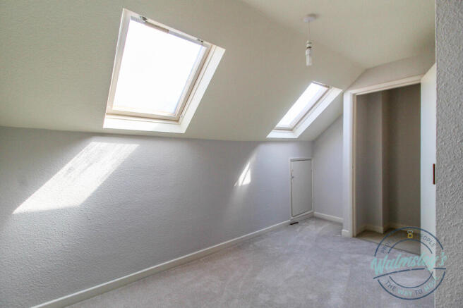 Bedroom five (second floor)