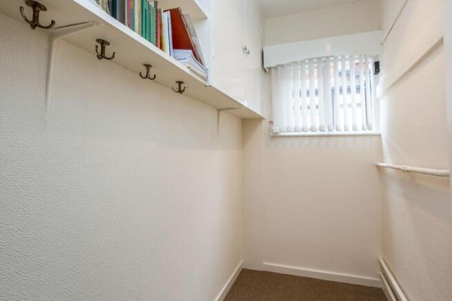 Dressing Room/Cot Ro