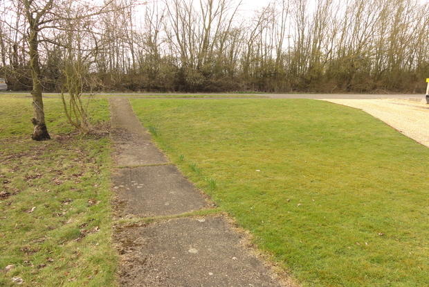 FRONT GARDEN