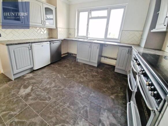 Felindre Avenue, Pencoed, Bridgend, CF35 5PD photo 3