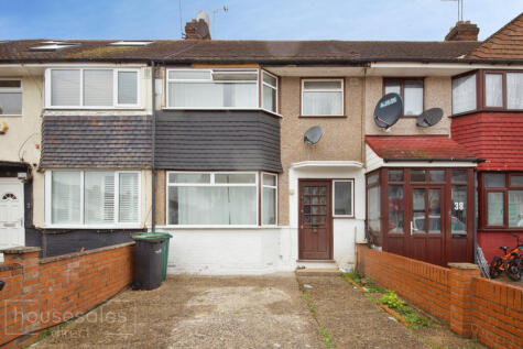Lytton Avenue, Enfield, EN3
