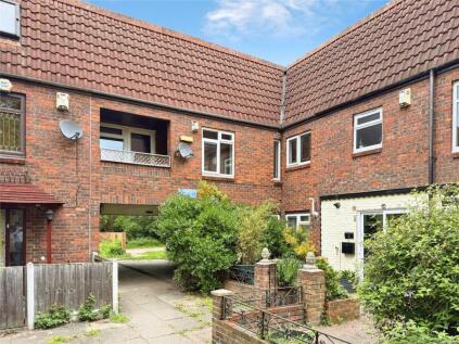 Tillingham Green, Basildon, Essex, SS15