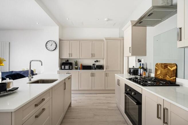 Kitchen/Dining