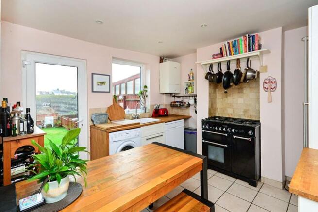Kitchen / Breakfast Room