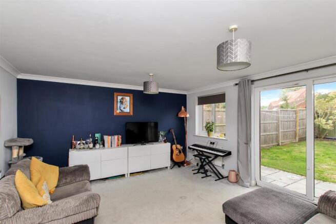 Living Room.JPG