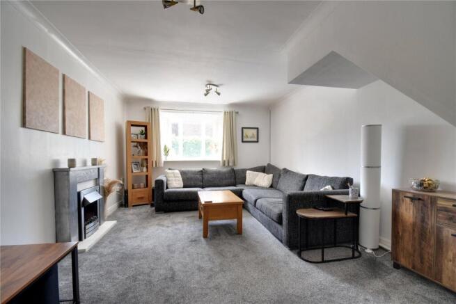 2 bed Semi-Detached for sale Image 2