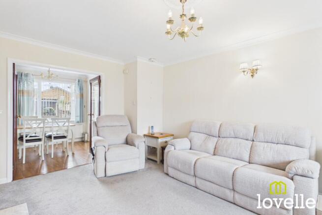 3 bed Terraced for sale Image 9