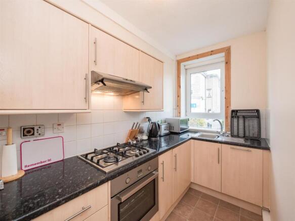 119 flat 1 restalrig