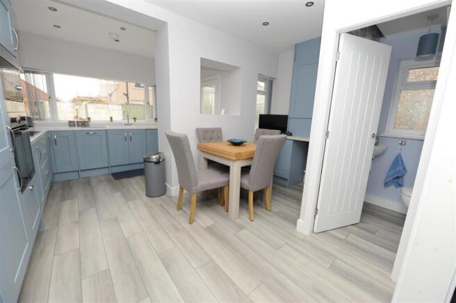 3 bed Semi-Detached for sale Image 8