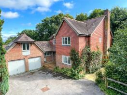 Brickhouse, Town Lane, Sheet, Petersfield GU32 2AF