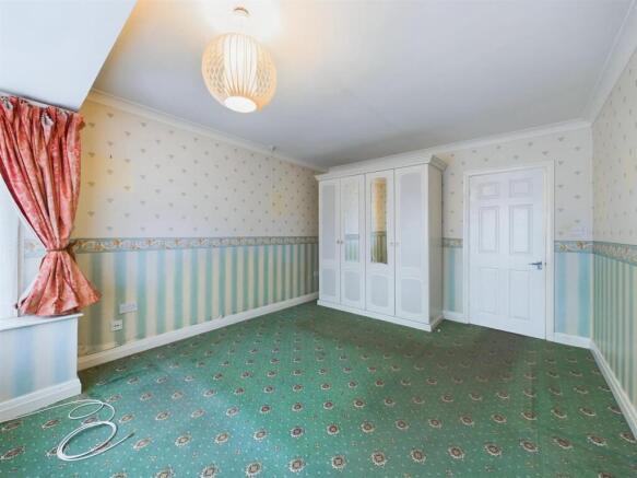 2 bed Detached Bungalow for sale Image 7