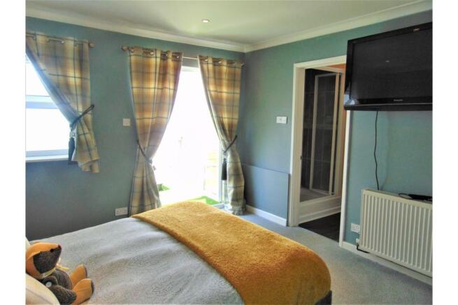 Master En-suite