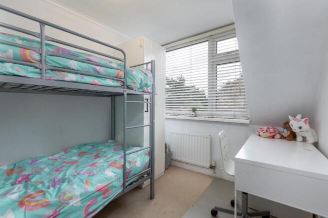 3 bed Semi-Detached for sale Image 12