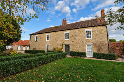 Low Road, Grayingham, DN21