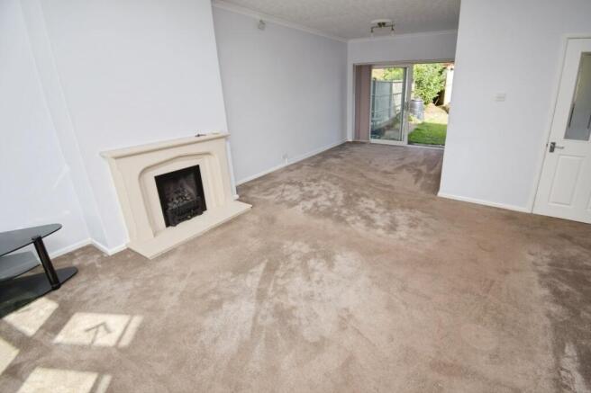 Living/Dining Room