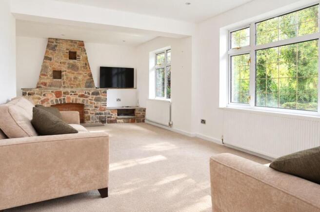 Cheddar Close, Nailsea photo 4