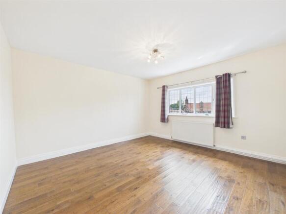 3 bed Detached for sale Image 7