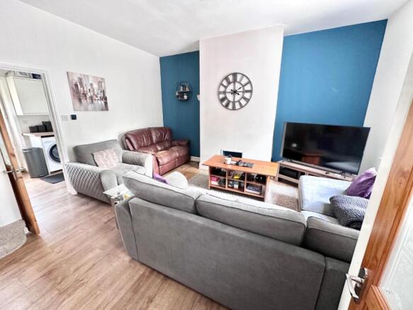 2 bed Terraced for sale Image 4